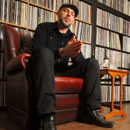 Aftershow: DJ Emilio (Kolchose) – Eintritt frei