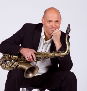 Arno Haas feat The Alvin Mills Project   – "Magic Hands" CD-Präsentation