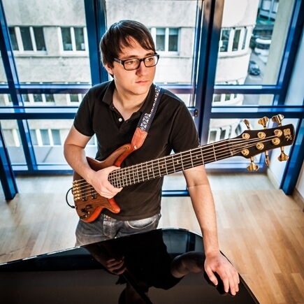 Frieder "Sitting Bull" Klein - Swingin' the Electric Bass