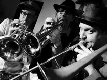 Louisiana Funky Butts Brass Band