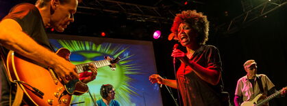 BIX TOP ACT: HATTLER