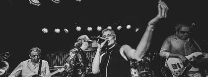 Upfunkcoolo • AUSVERKAUFT
