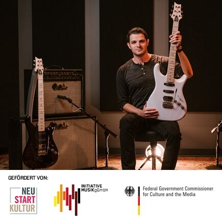 BIX TOP ACT: MARK LETTIERI GROUP