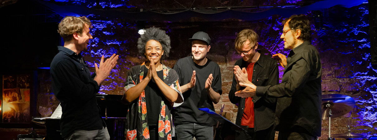 Christian Frentzen feat. Fola Dada
