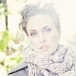 BIX TOP ACT: Beady Belle