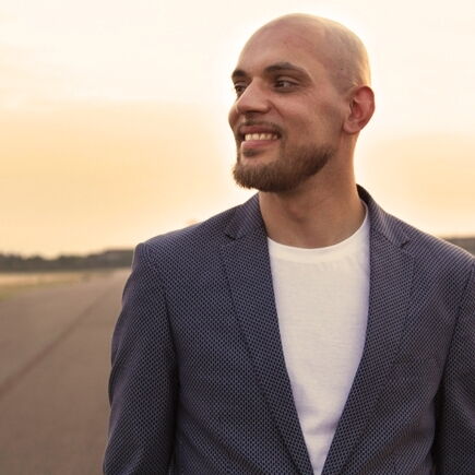 JUMAA – „Keep On, Move On & Listen...!“